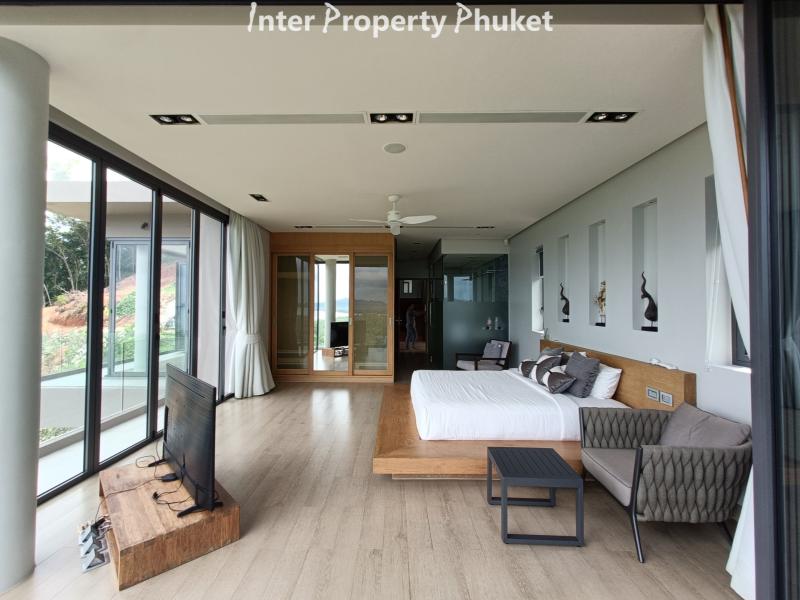4 Bedrooms Seaview pool villa for rent and sale