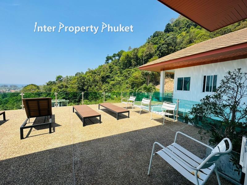 5 Bedrooms Private pool villa with Seaview for rent