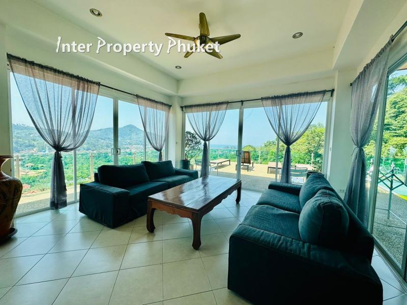 5 Bedrooms Private pool villa with Seaview for rent