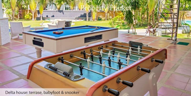 5 Bedrooms Private Villa for rent