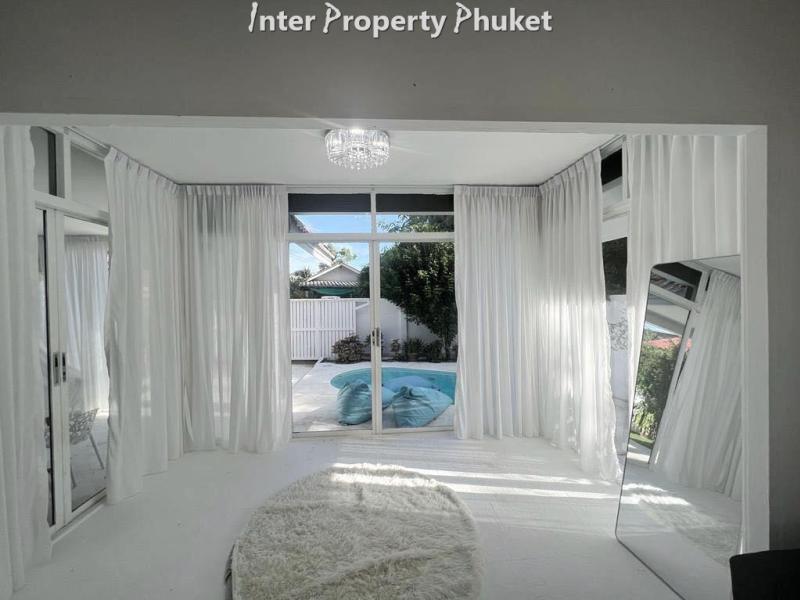 RR346 4 Bedrooms villa for rent