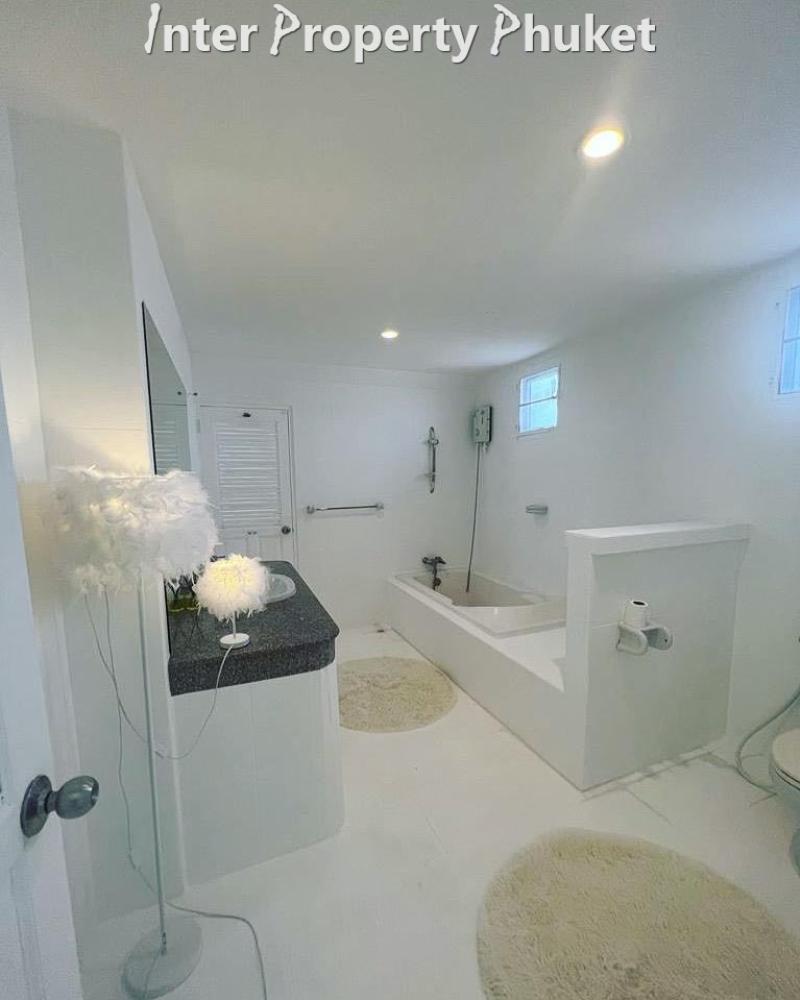 RR346 4 Bedrooms villa for rent