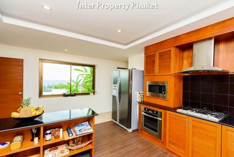 3 Bedrooms Panoramic Seaview for rent and sale