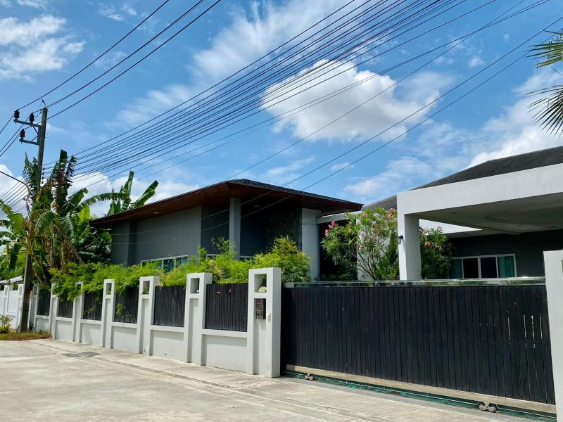 SBD151 4 Bedrooms villa for sale