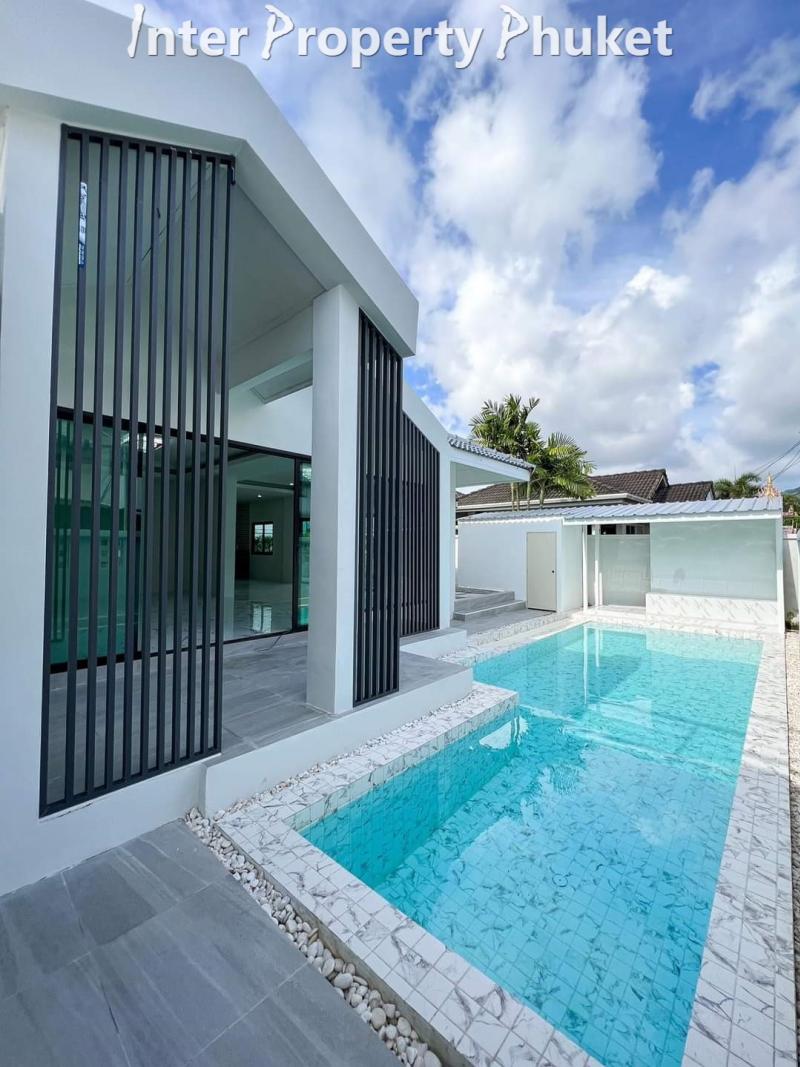 4 Bedrooms new renovated villa for sale