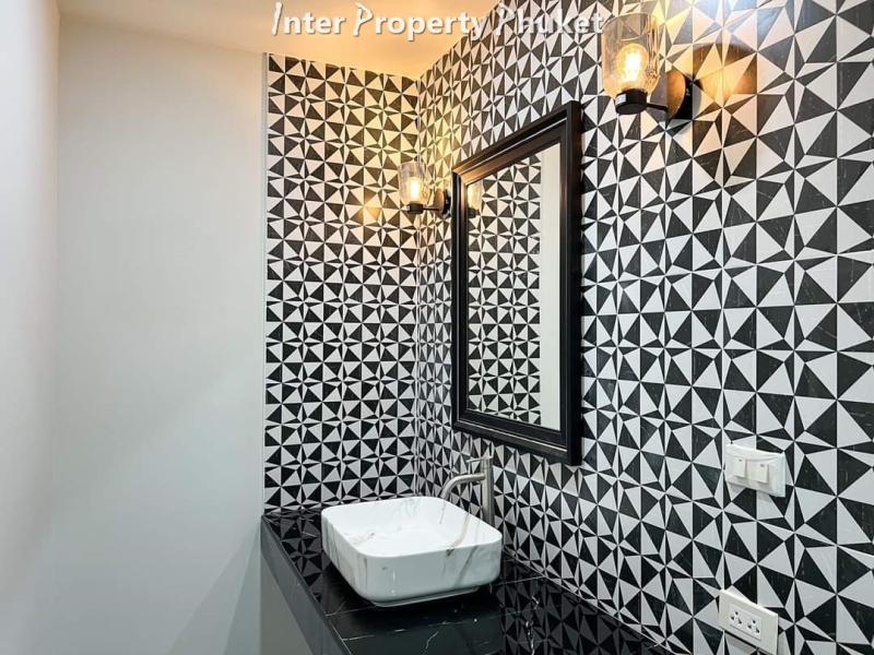 4 Bedrooms new renovated villa for sale
