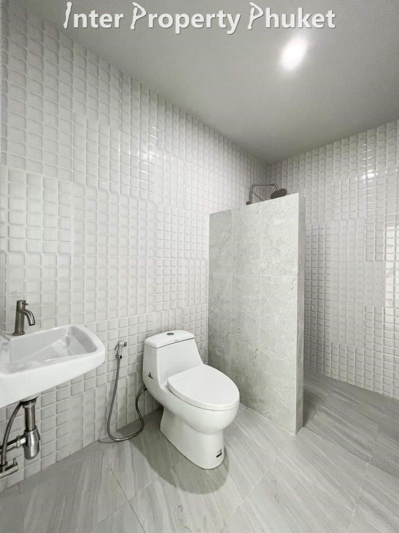 4 Bedrooms new renovated villa for sale