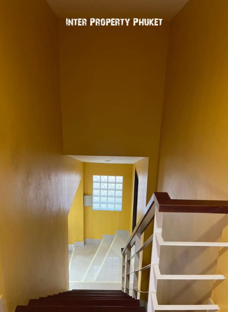 2 Houses within same fence - 3 Bedrooms for sale