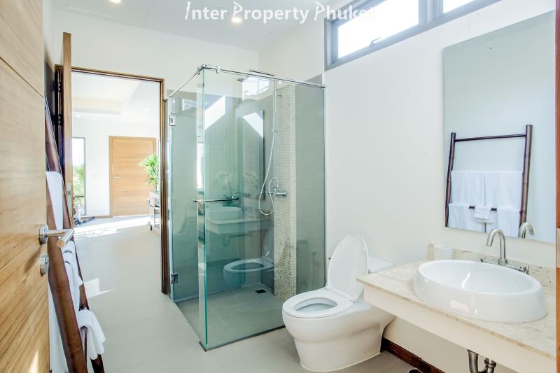 RR364 2 Bedrooms villa for rent