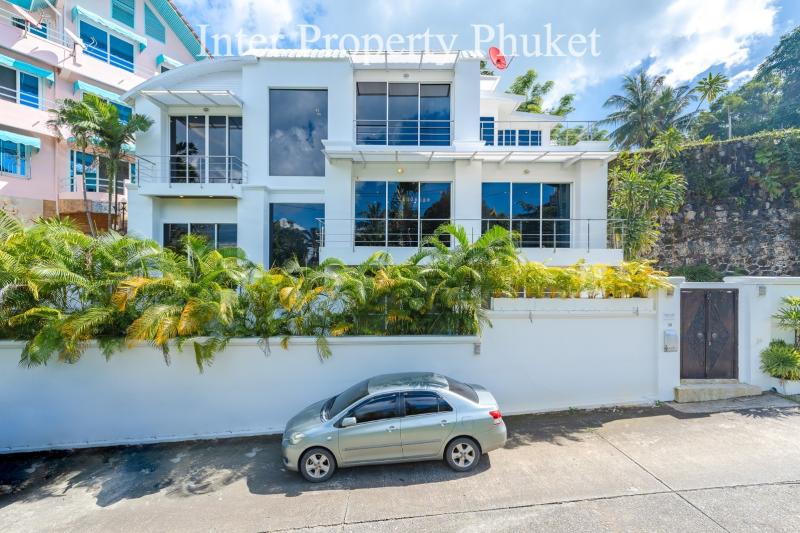 4 Bedrooms New renovated villa for rent and sale