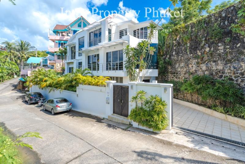 4 Bedrooms New renovated villa for rent and sale