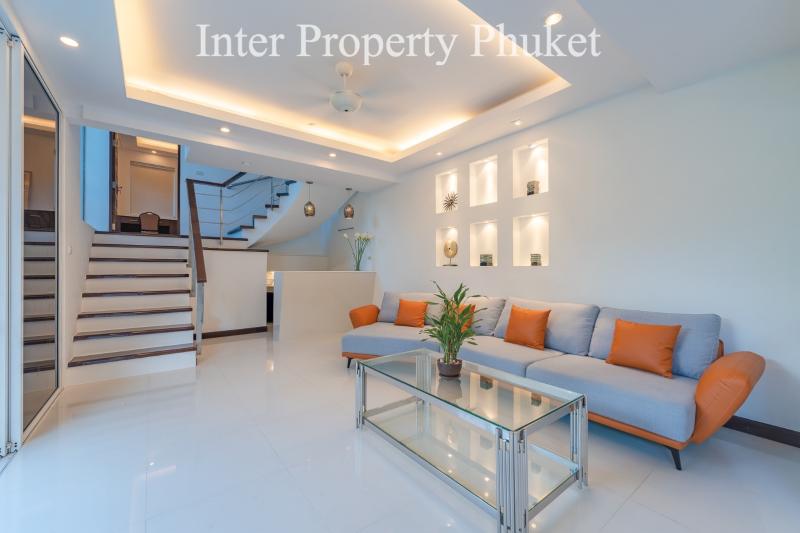 4 Bedrooms New renovated villa for rent and sale