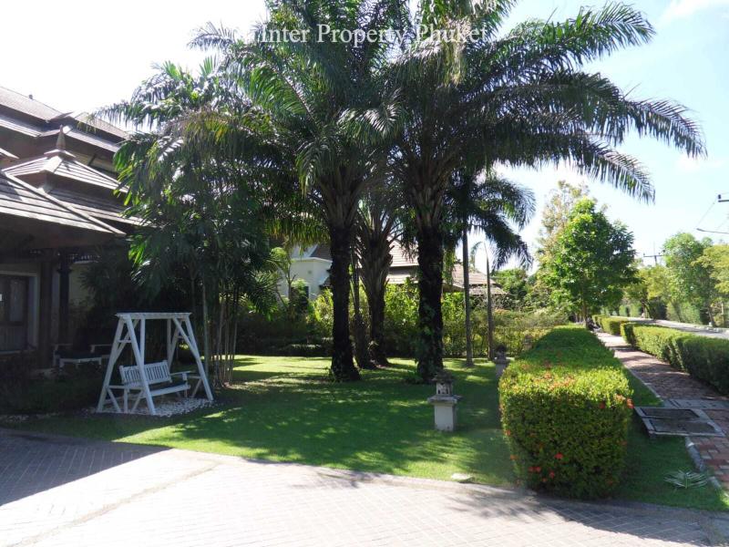 RLG258 4 Bedrooms villa for rent
