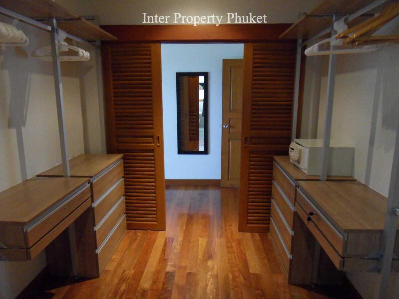RLG258 4 Bedrooms villa for rent