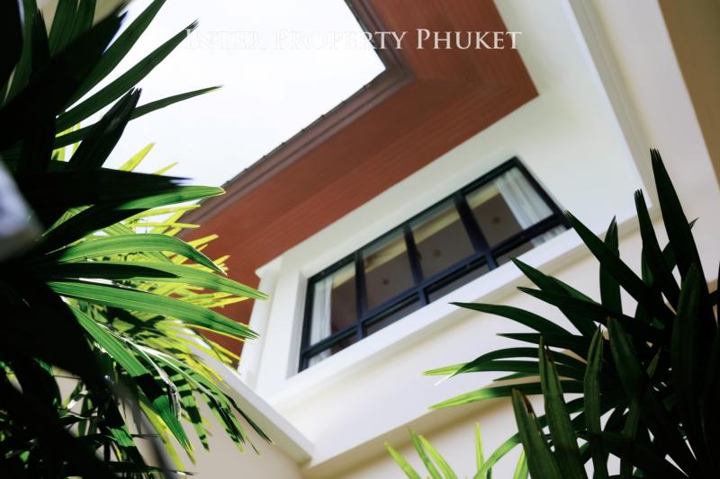 RLG370 4 Bedrooms villa for short term rent