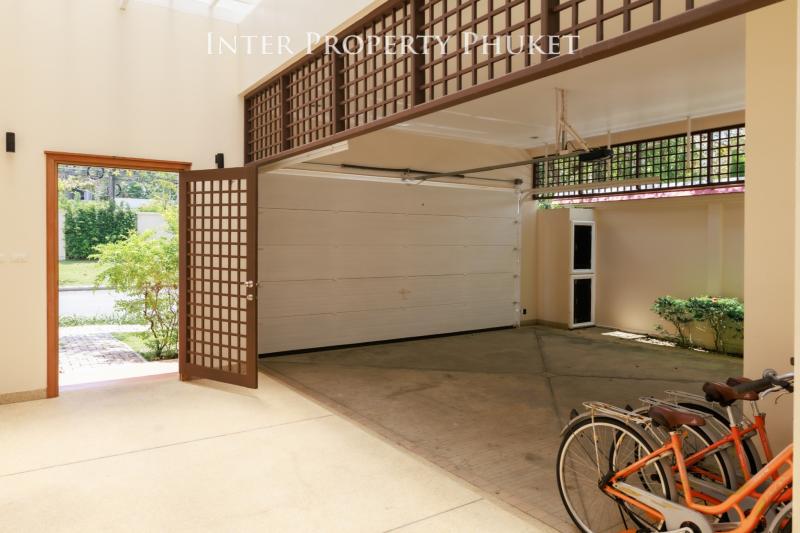 RLG370 4 Bedrooms villa for short term rent