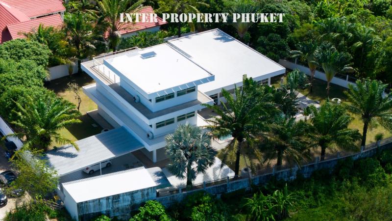 5 bedrooms villa for short-term rent