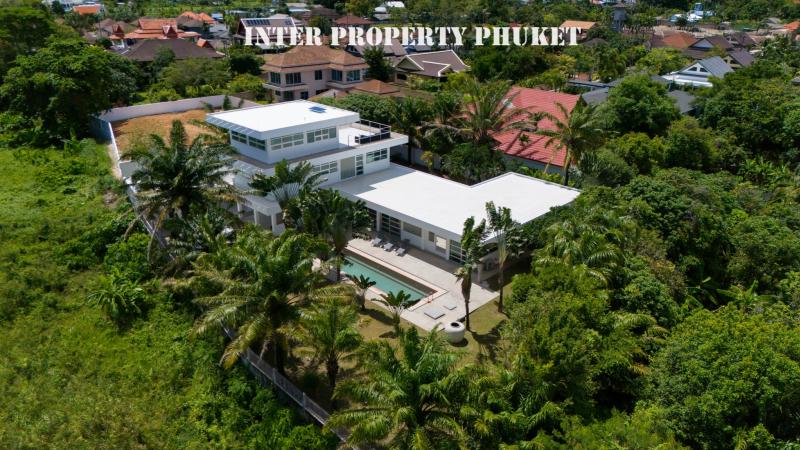 5 bedrooms villa for short-term rent