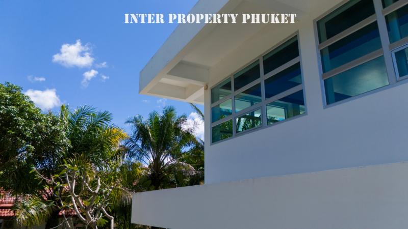 5 bedrooms villa for short-term rent