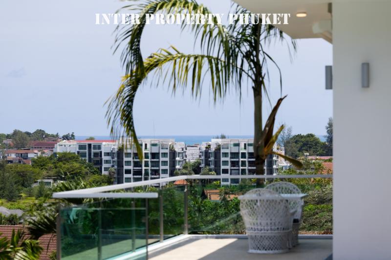 5 bedrooms villa for short-term contract only