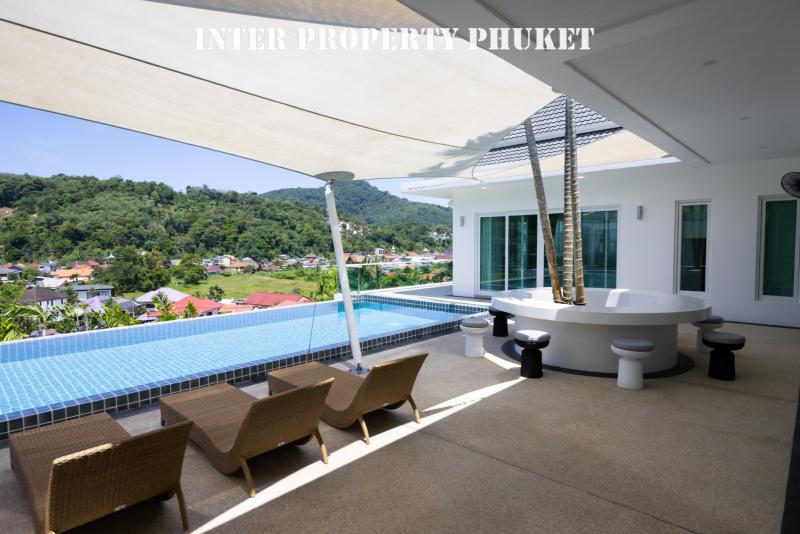 5 bedrooms villa for short-term contract only