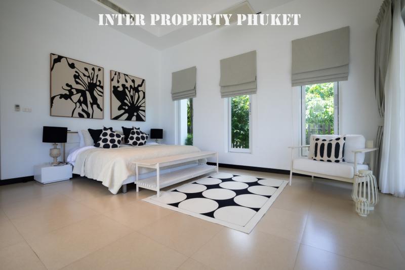 5 bedrooms villa for short-term contract only