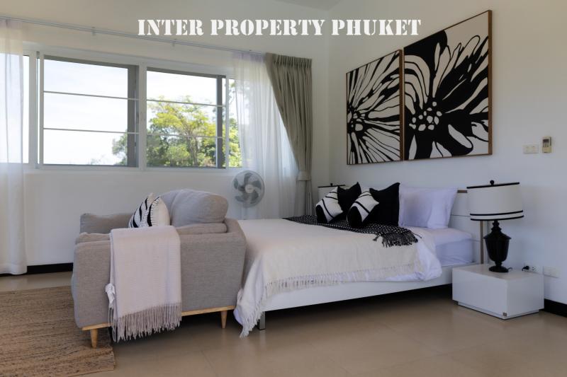 5 bedrooms villa for short-term contract only