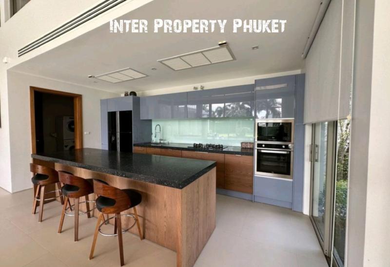 RR375 4 Bedrooms villa for rent
