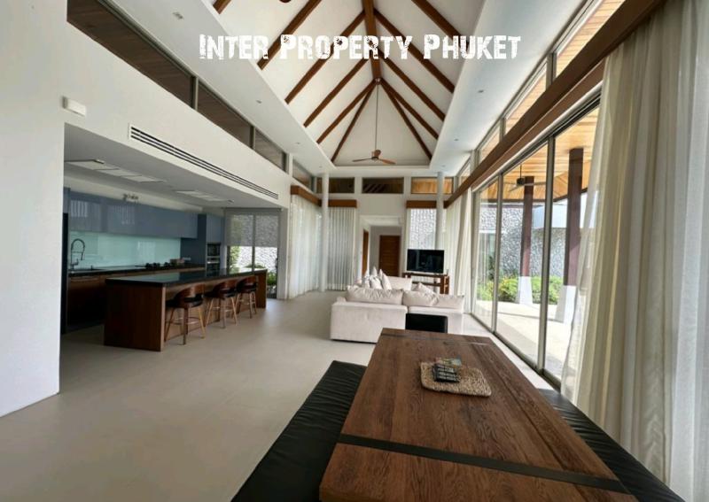 RR375 4 Bedrooms villa for rent