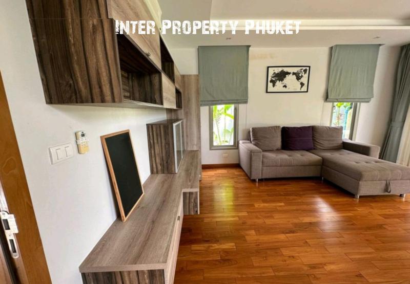 RR375 4 Bedrooms villa for rent