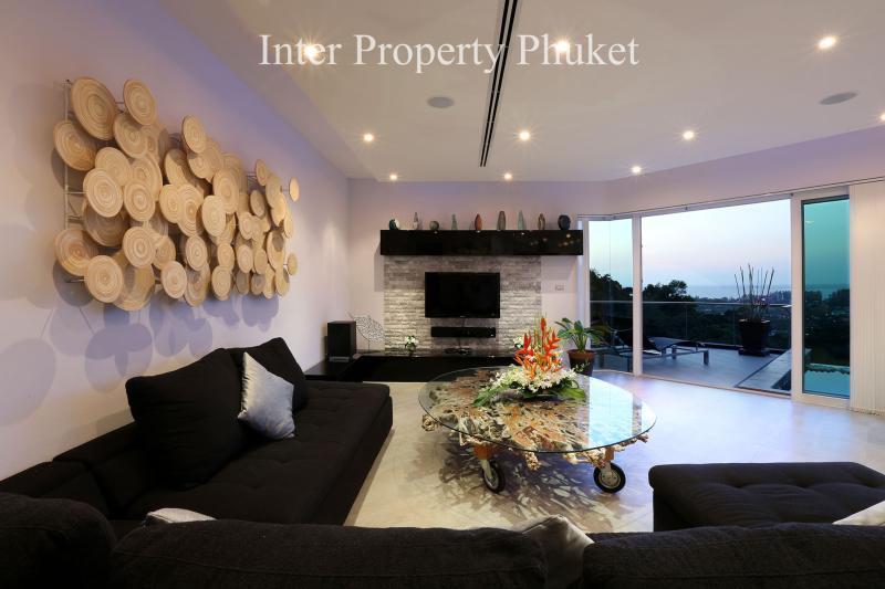 7 Bedrooms Villa for sale