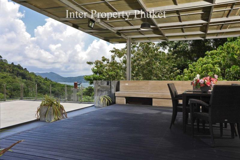 3 Bedrooms Villa in Patong for high season rent