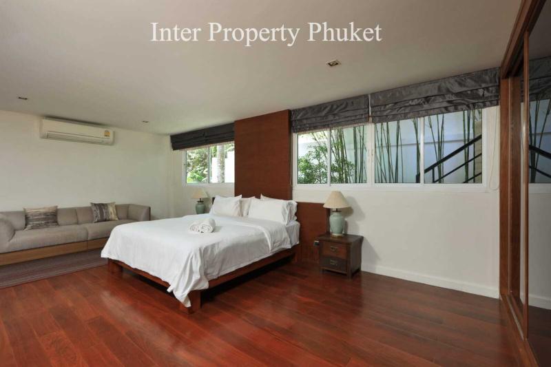 3 Bedrooms Villa in Patong for high season rent