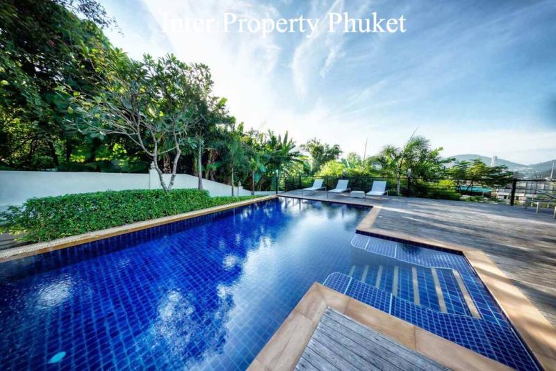 5 Bedrooms Villa in Patong for  rent 