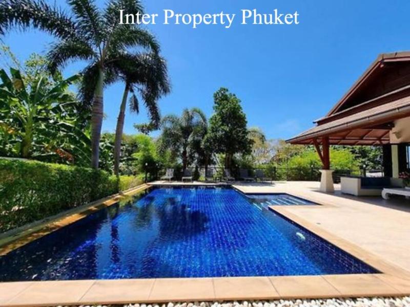 5 Bedrooms Villa in Patong for  rent 