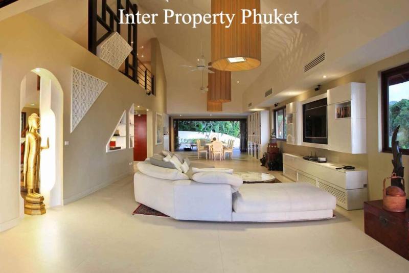 5 Bedrooms Villa in Patong for  rent 