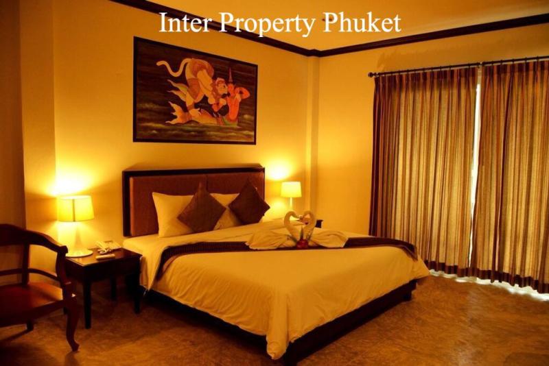 5 Bedrooms Villa in Patong for  rent 