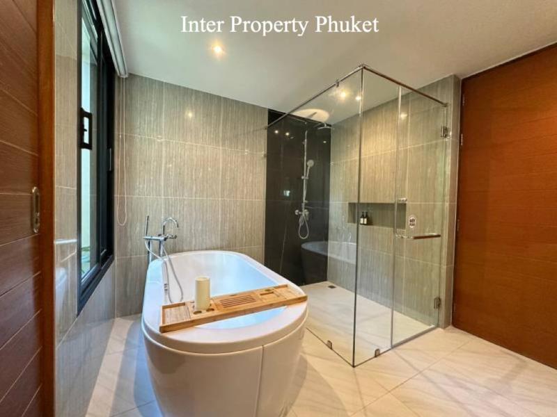  2 Bedrooms Renovated Villa for high season rent 