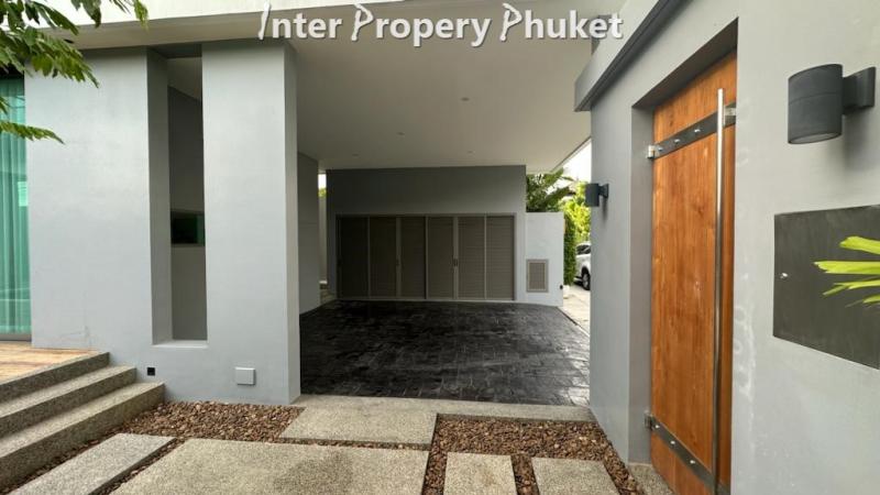 4 Bedrooms 2 Storey Pool Villa Modern Stlye 