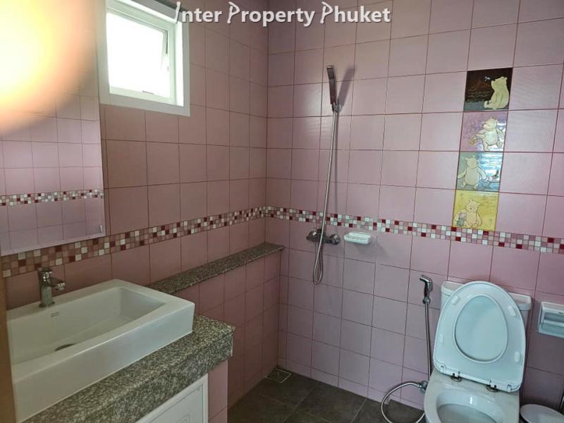 RPW386 3 Bedrooms villa for rent