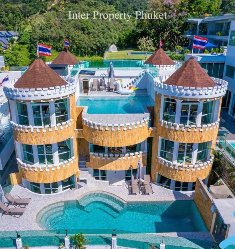 8 Bedrooms Villa in Patong for rent