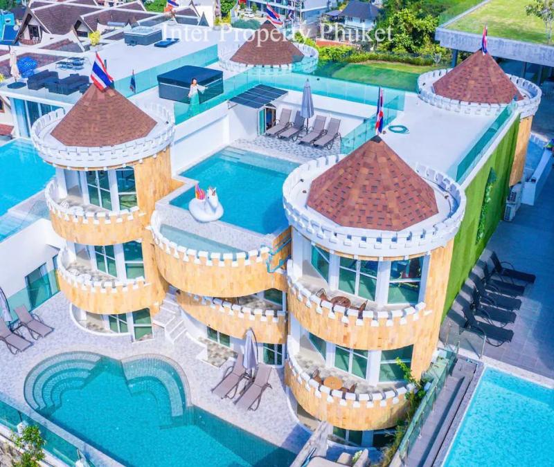 8 Bedrooms Villa in Patong for rent