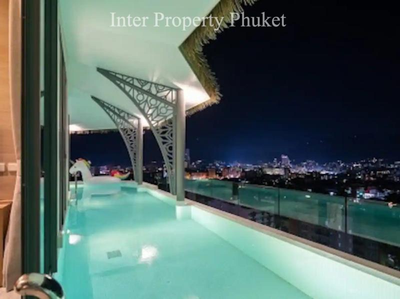 5 Bedrooms Villa in Patong for rent 