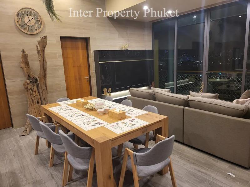 5 Bedrooms Villa in Patong for rent 
