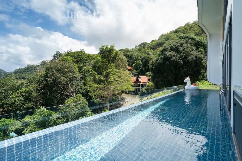 8 Bedrooms 10 Bathrooms Villa in Patong for rent