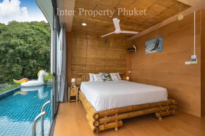 8 Bedrooms 10 Bathrooms Villa in Patong for rent