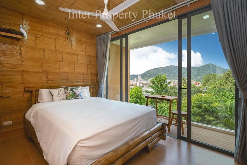 8 Bedrooms 10 Bathrooms Villa in Patong for rent