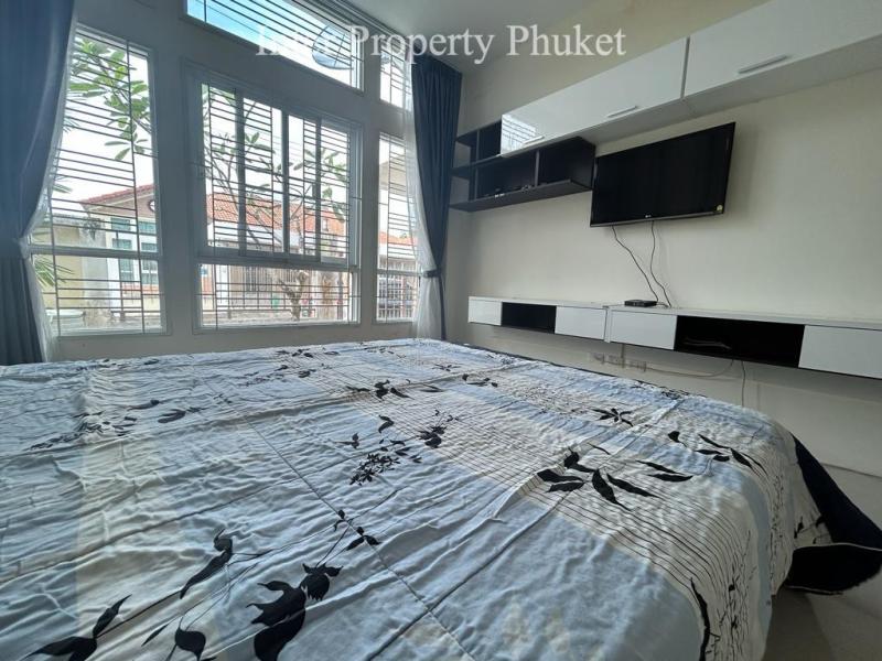 3 Bedroom Renovated House for rent