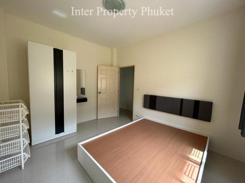 3 Bedroom Renovated House for rent
