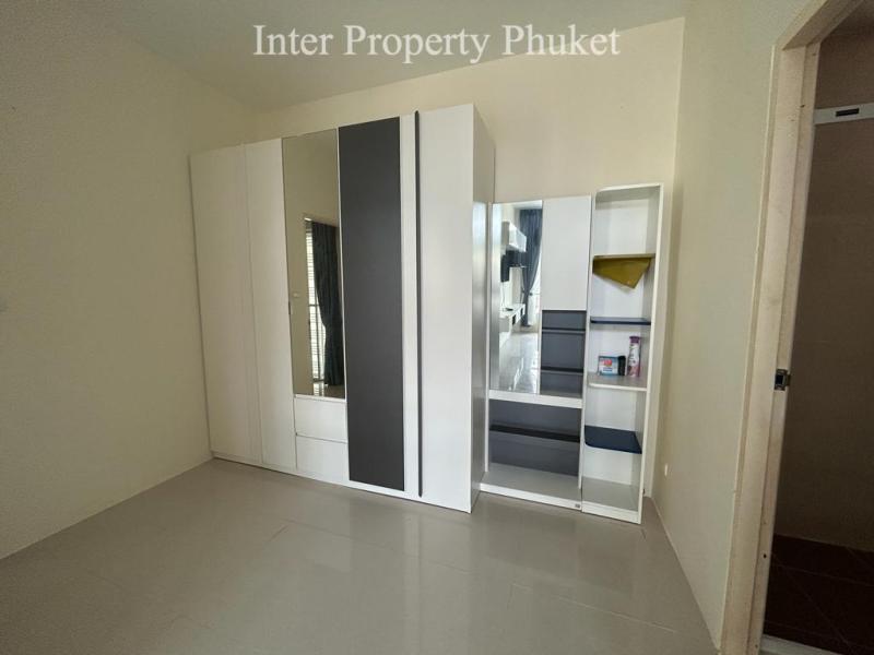 3 Bedroom Renovated House for rent